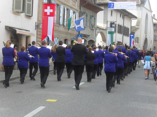 2011 — Giron